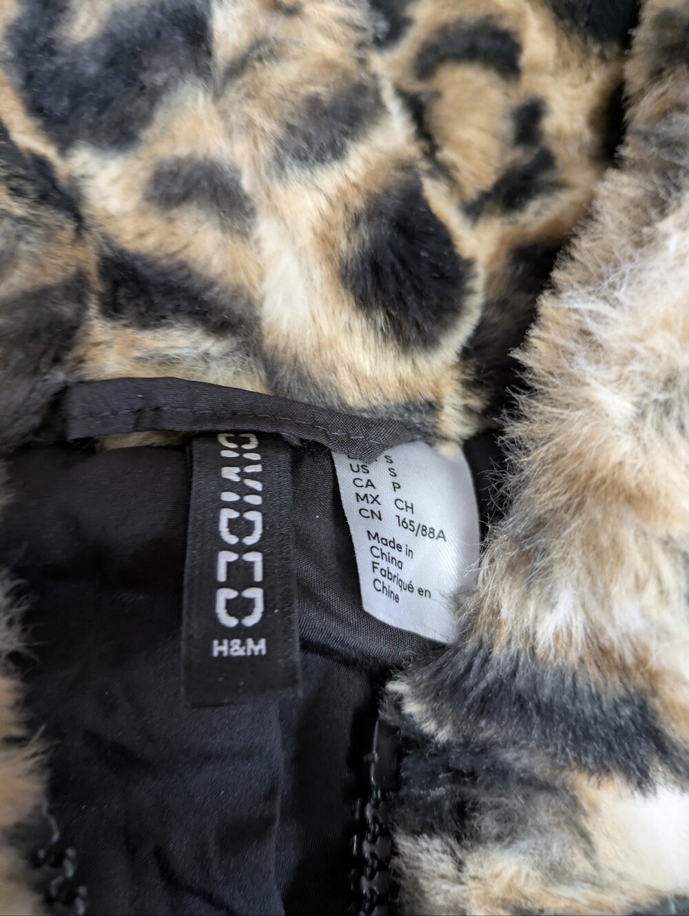 H&M Leopard Print Faux Fur Hooded Jacket - Oversized Size Small - Picture 6 of 9